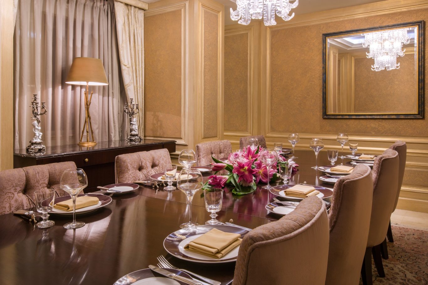 Imperial Suite - Dinning