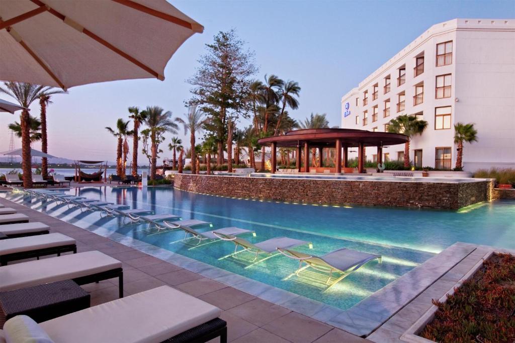Hilton Luxor Resort and Spa (5 Star Plus)