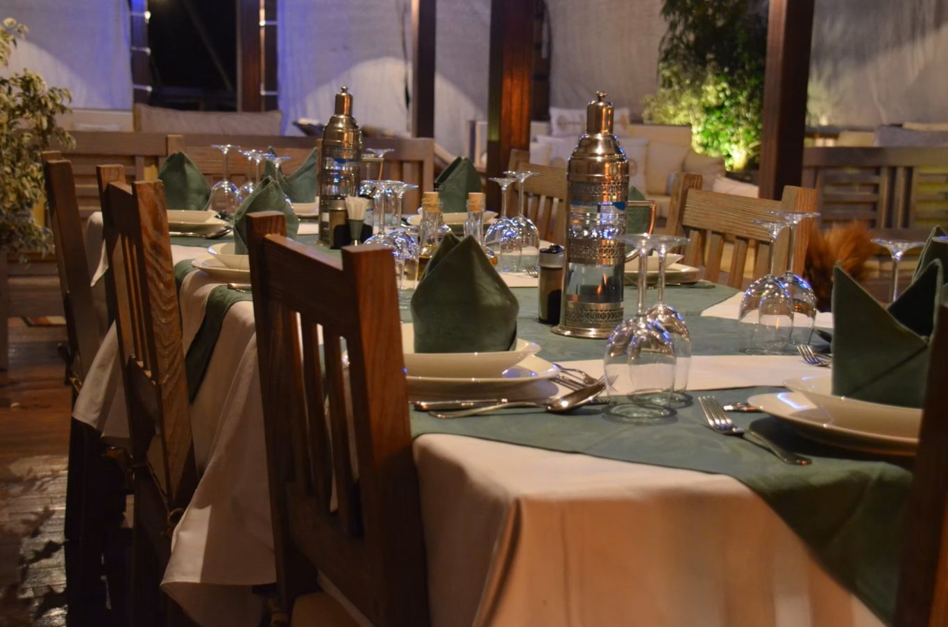 Upper Deck Restaurant