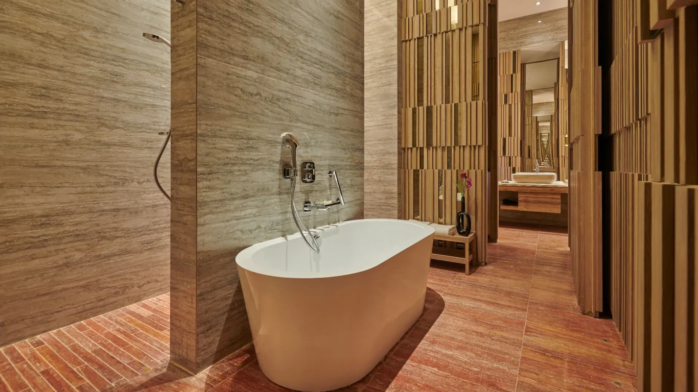 Royal Suite Bathroom